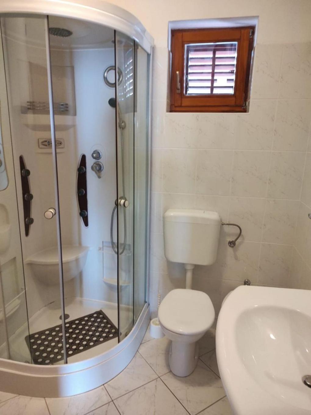 וודיצה Apartments Vale - 450M To The Beach מראה חיצוני תמונה